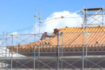 屋根葺き替えと屋根カバー工法の違いとは？それぞれのメリット・デメリットを千葉のリフォーム会社が徹底解説